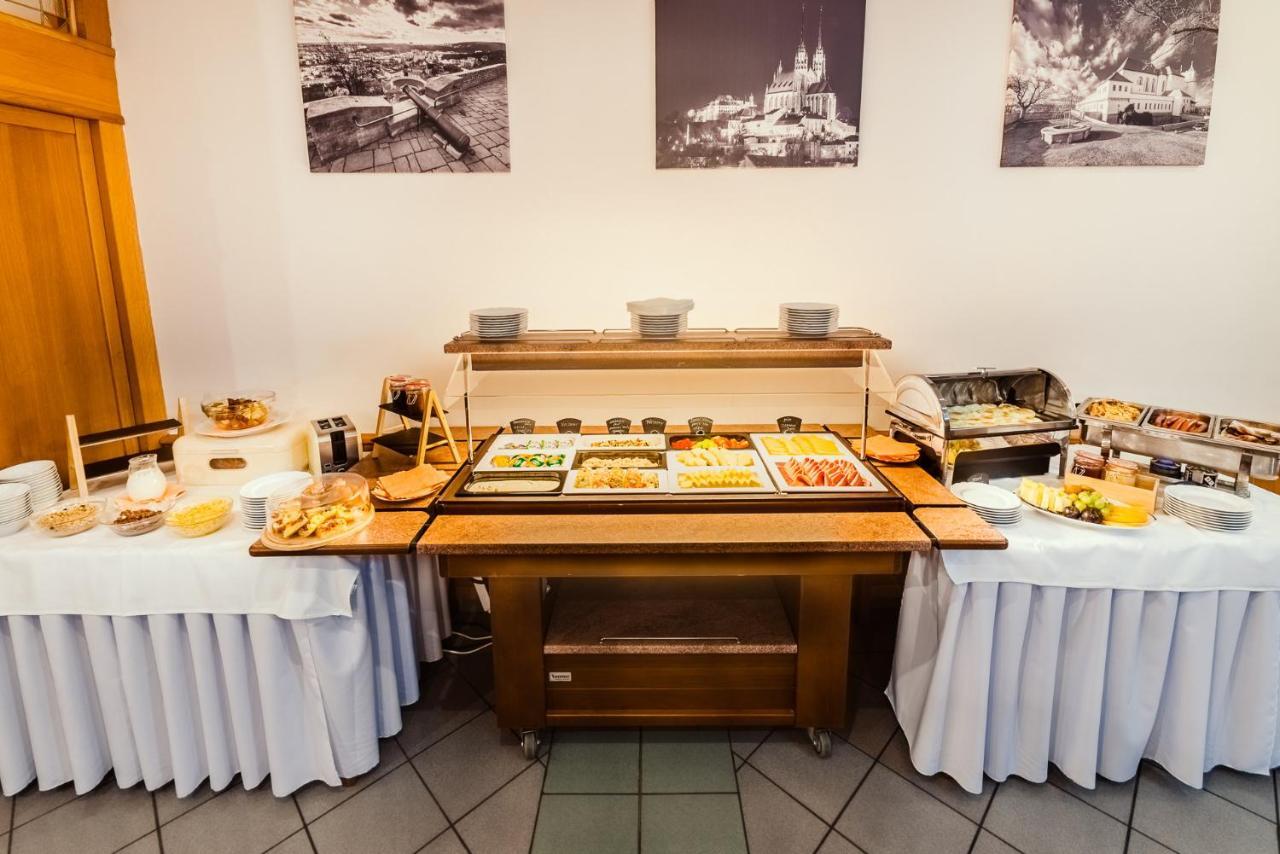 Hotel Velka Klajdovka Brno Extérieur photo